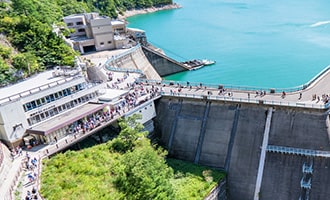 ダム展望台c