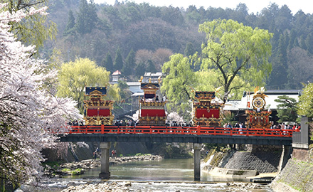 高山祭り