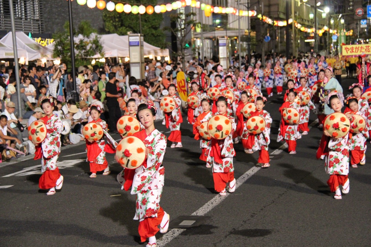 東北四大祭り「山形花笠まつり」へ行こう！ 基本情報とおすすめ観光 